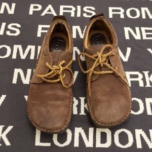 boc/Born Brown Suede Shoes